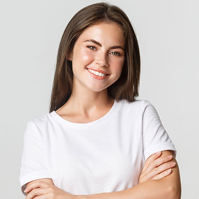 Veress E. u. 13, 45 lakásos  1963-ban  épült  lépcsőház